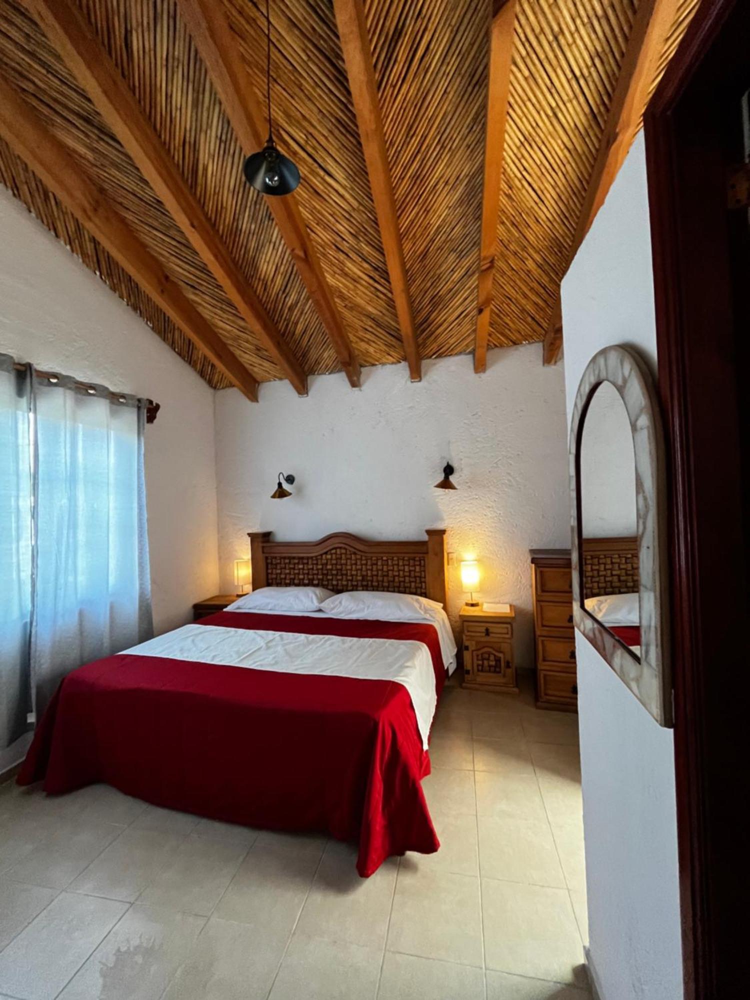 Hotel Finca Del Valle Valle de Bravo Exterior photo